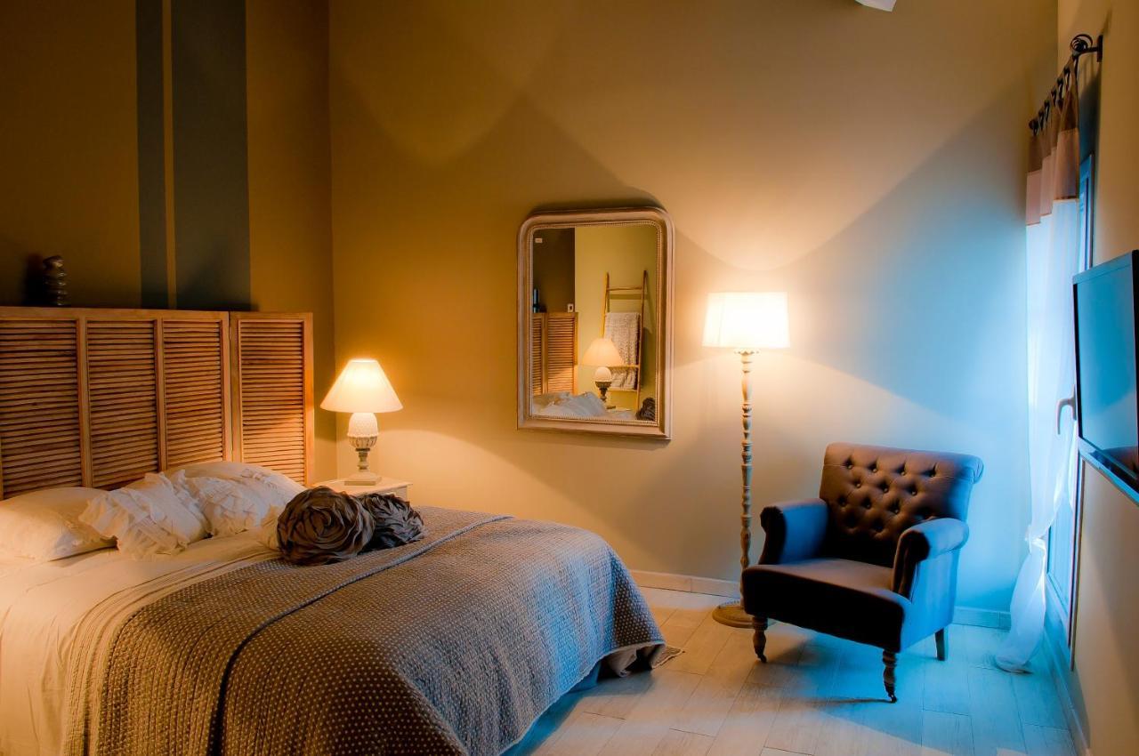 Bed and Breakfast Domaine De La Baratonne La Garde  Habitación foto